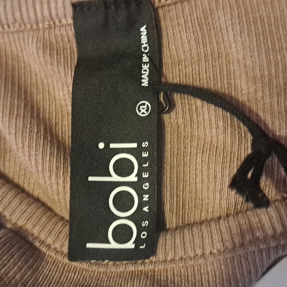 Womens  BOBI CUT OUT TOP. XL - Picture 8 of 9